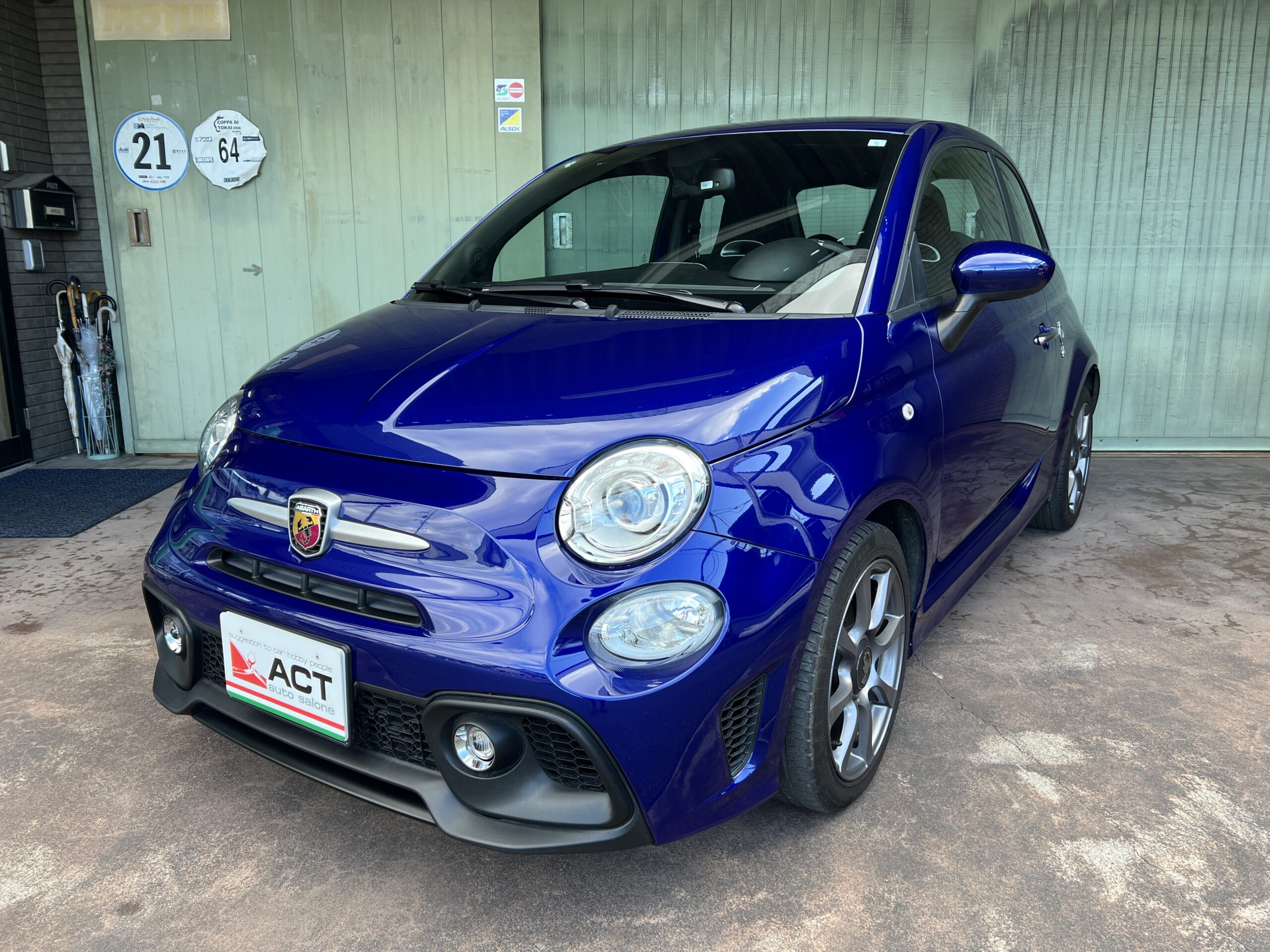 19’ ABARTH 595 BASE GRADE Blu Podio LHD/5MT