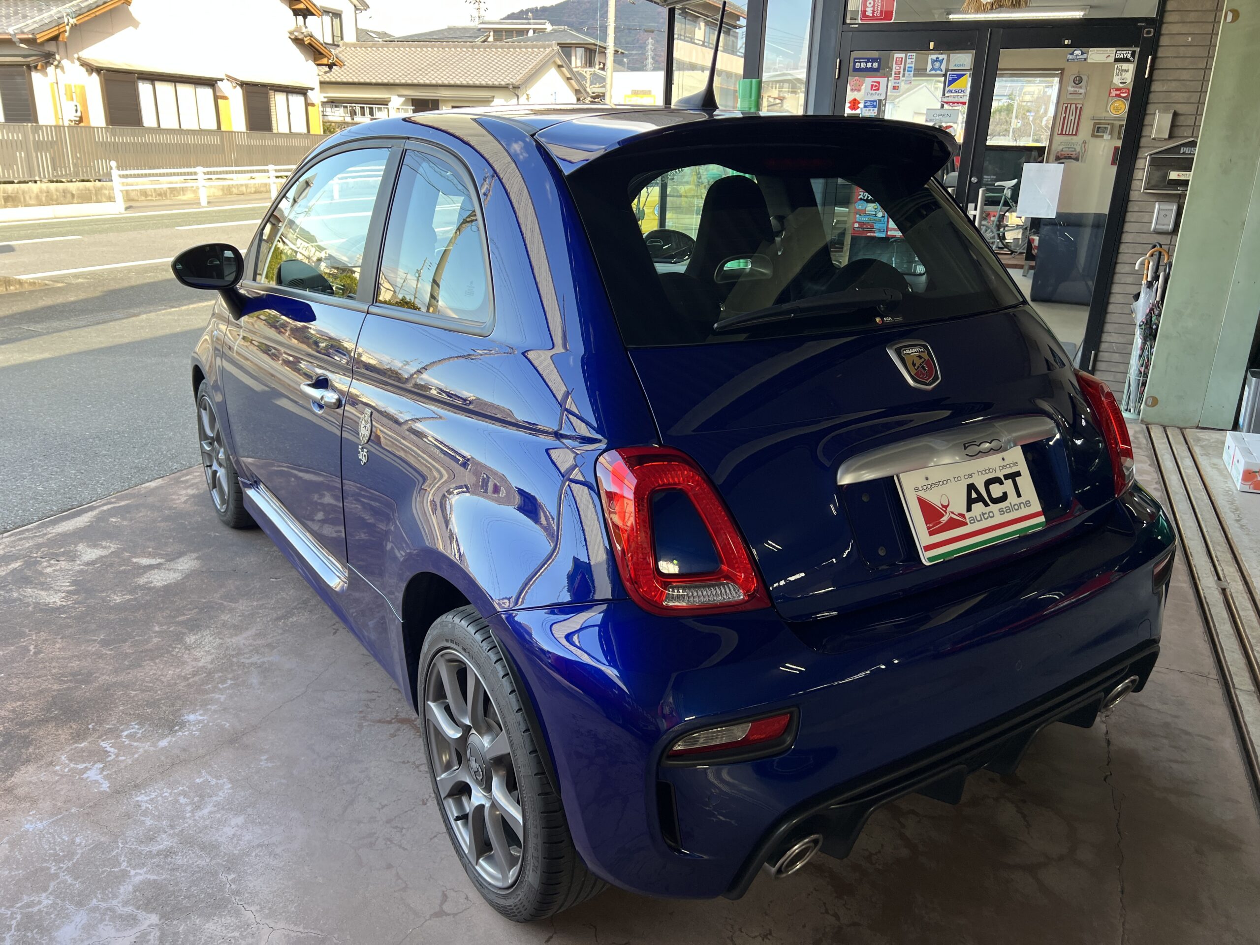 19’ ABARTH 595 BASE GRADE Blu Podio LHD/5MT