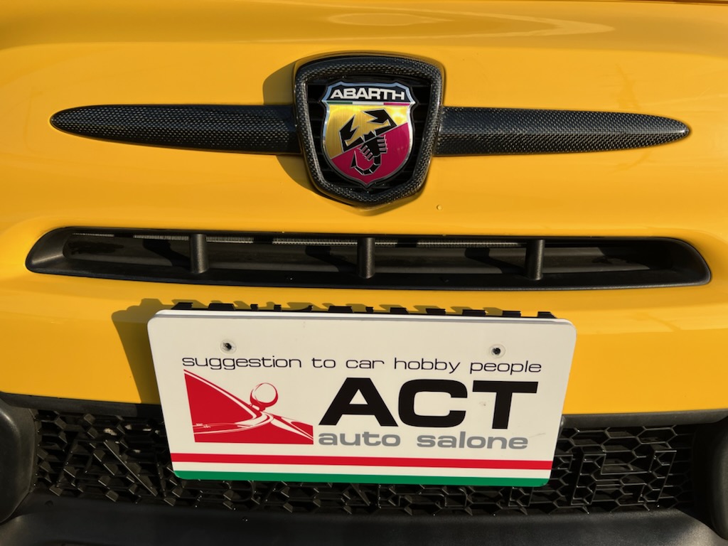 18’ ABARTH 595 COMPETIZIONE RHD/5MT