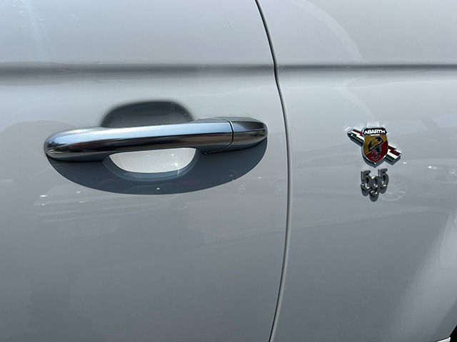 21’ ABARTH 595 BASE GRADE 1.4 TURBO 145ps RGD/5MT
