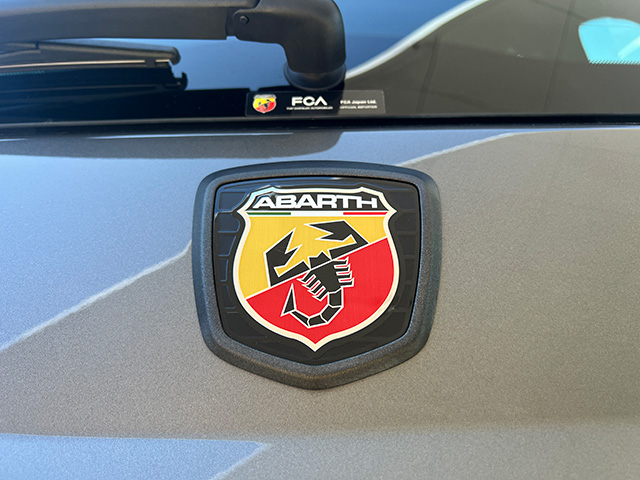 22′ ABARTH 595 COMPETIZIONE RHD/5MT GRIGIO RECORD