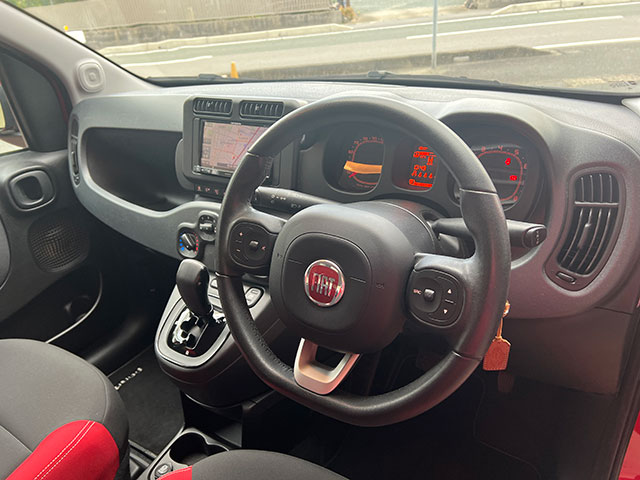 17’ FIAT PANDA EASY Amore Red RHD/AT