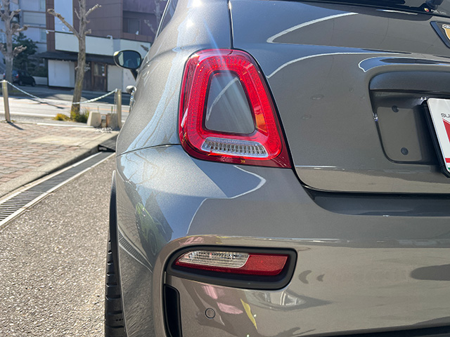 22′ ABARTH 595 COMPETIZIONE RHD/5MT GRIGIO RECORD