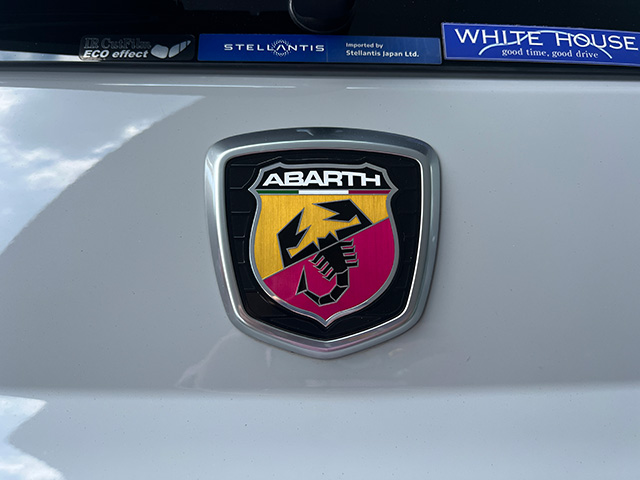 22’ ABARTH F595 1.4 TURBO 165ps RHD/5MT
