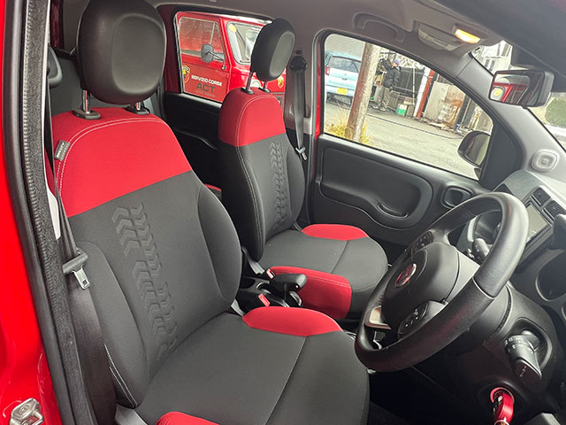 17’ FIAT PANDA EASY Amore Red RHD/AT