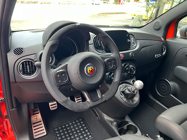 ABARTH 695 COMPETIZIONE 1.4 TURBO 180ps ARANCIONE RACING LHD/5MT