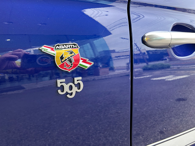 21’ABARTH 595C 1.4TURBO 145ps LHD/5MT BLU PODIO