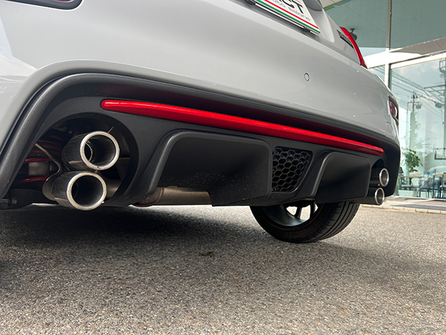 22’ ABARTH F595 1.4 TURBO 165ps RHD/5MT