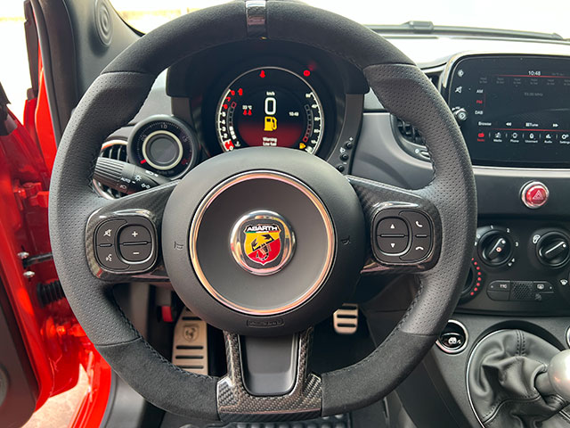 ABARTH 695 COMPETIZIONE 1.4 TURBO 180ps ARANCIONE RACING LHD/5MT