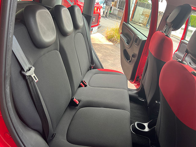 17’ FIAT PANDA EASY Amore Red RHD/AT