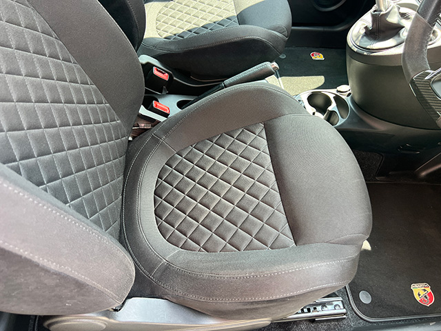 22’ ABARTH F595 1.4 TURBO 165ps RHD/5MT