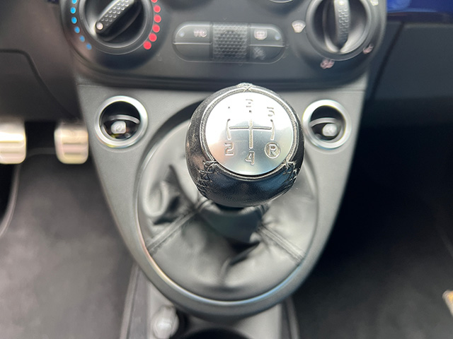 21’ABARTH 595C 1.4TURBO 145ps LHD/5MT BLU PODIO