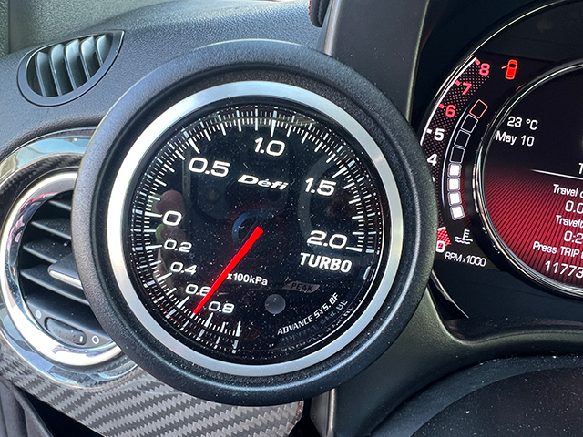 16′ ABARTH 695 BIPOSTO Ferrari Courtesy Car 1.4TURBO 190ps LHD/5MT