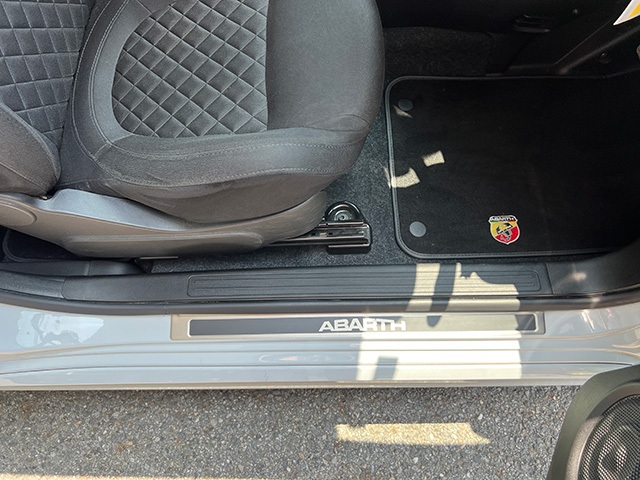 21’ ABARTH 595 BASE GRADE 1.4 TURBO 145ps RGD/5MT