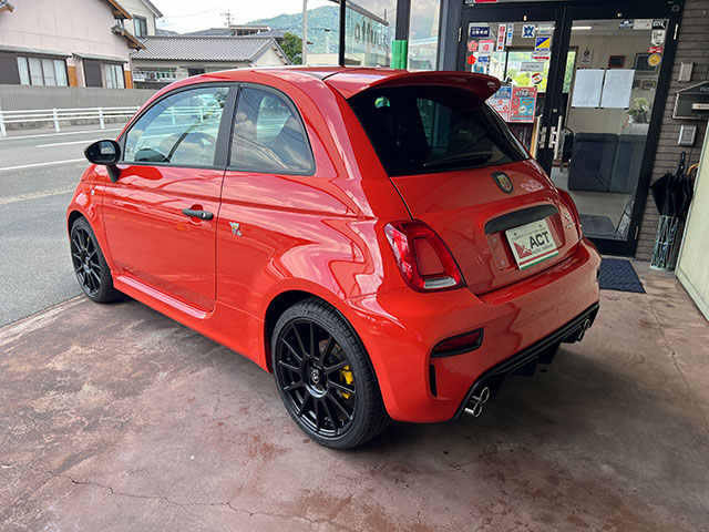 ABARTH 695 COMPETIZIONE 1.4 TURBO 180ps ARANCIONE RACING LHD/5MT