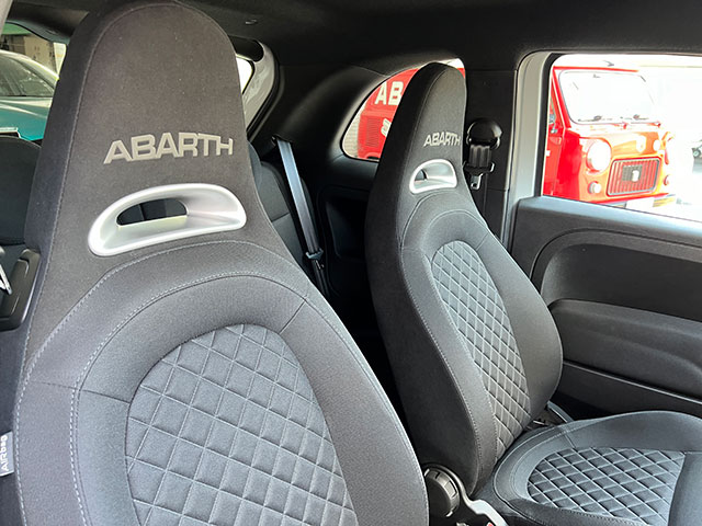 20’ ABARTH 595 BaseGrade LHD/5MT Grigio Campovolo