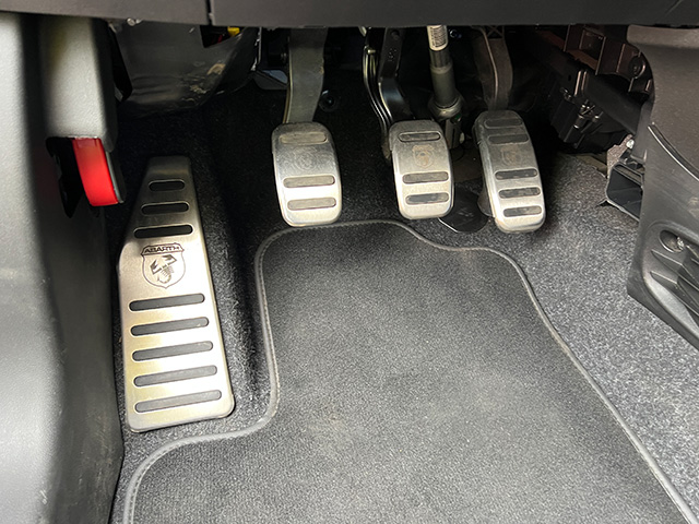 21’ABARTH 595C 1.4TURBO 145ps LHD/5MT BLU PODIO