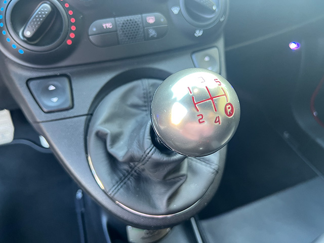 16′ ABARTH 695 BIPOSTO Ferrari Courtesy Car 1.4TURBO 190ps LHD/5MT