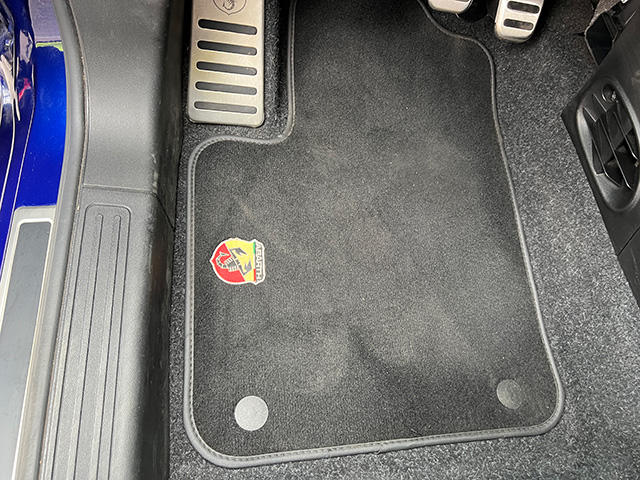 21’ABARTH 595C 1.4TURBO 145ps LHD/5MT BLU PODIO