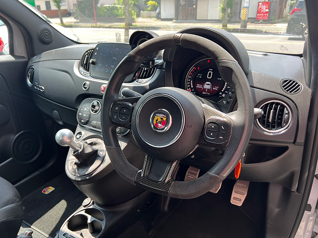 22’ ABARTH F595 1.4 TURBO 165ps RHD/5MT