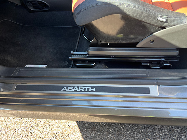 22′ ABARTH 595 COMPETIZIONE RHD/5MT GRIGIO RECORD