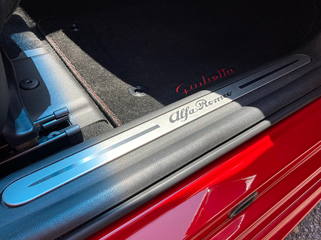 12′ ALFA ROMEO GIULIETTA Quadrifoglio Verde Alfisti LHD/6MT