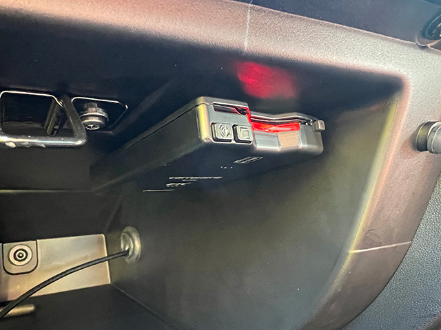 22′ ABARTH 595 COMPETIZIONE RHD/5MT GRIGIO RECORD