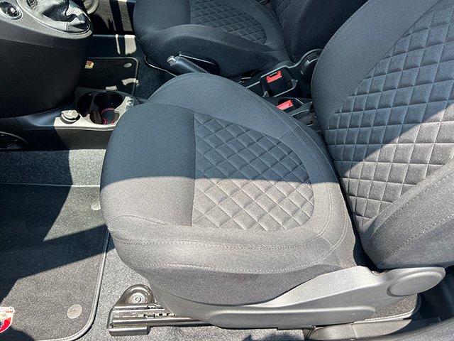 21’ ABARTH 595 BASE GRADE 1.4 TURBO 145ps RGD/5MT