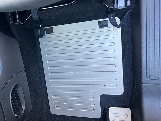 16′ ABARTH 695 BIPOSTO Ferrari Courtesy Car 1.4TURBO 190ps LHD/5MT