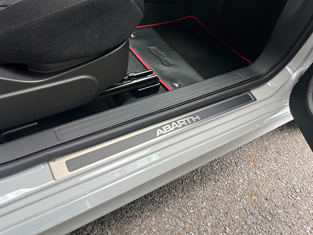 22’ ABARTH F595 1.4 TURBO 165ps LHD M/T