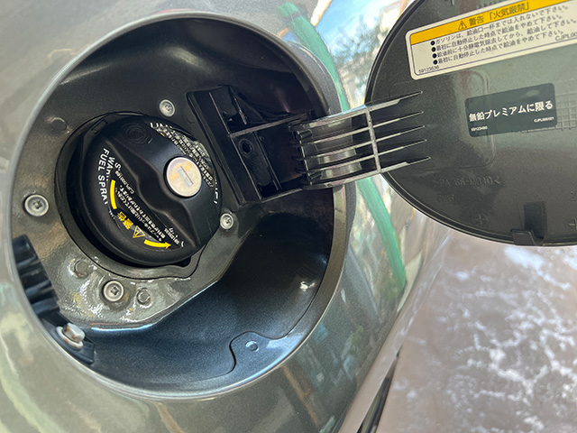 15′ FIAT 500 TwinAir RHD/5MT GRIGIO ADRENALINICO