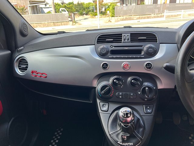 15′ FIAT 500 TwinAir RHD/5MT GRIGIO ADRENALINICO
