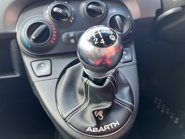 15′ FIAT 500 TwinAir RHD/5MT GRIGIO ADRENALINICO
