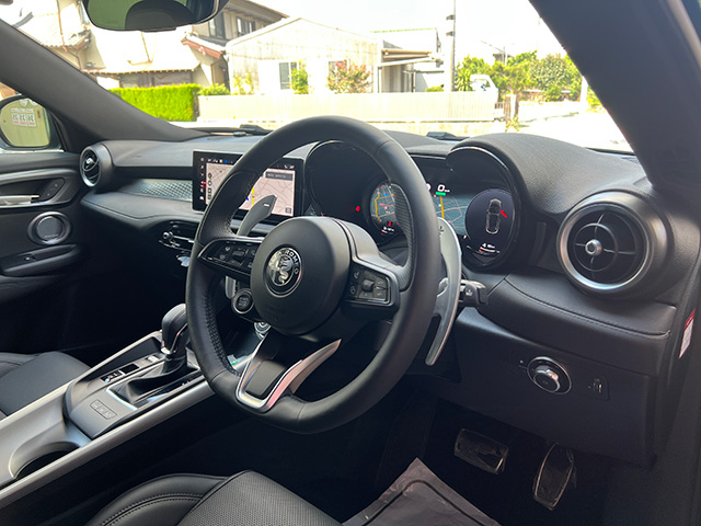 24′ ALFA ROMEO TONALE PHEV Q4 VELOCE SUNROOF EDITION