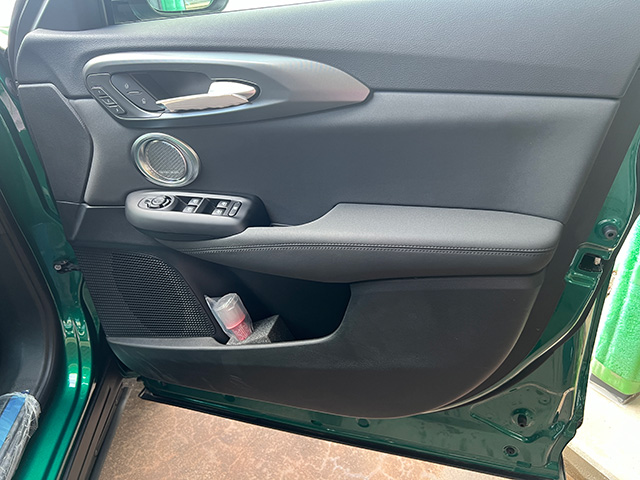 24′ ALFA ROMEO TONALE PHEV Q4 VELOCE SUNROOF EDITION