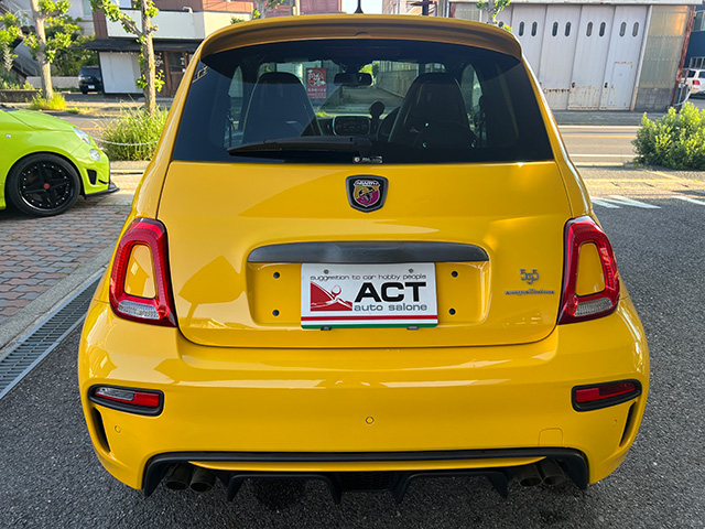 17’ ABARTH 595 COMPETIZIONE RHD/5MT Giallo Modena