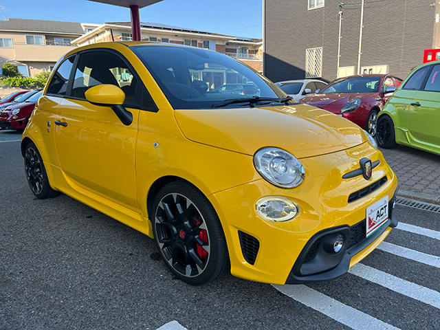 17’ ABARTH 595 COMPETIZIONE RHD/5MT Giallo Modena