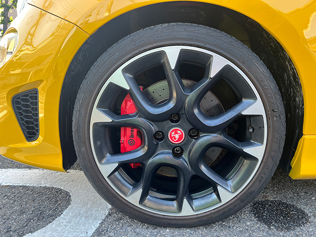 17’ ABARTH 595 COMPETIZIONE RHD/5MT Giallo Modena
