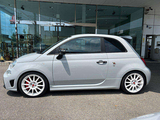 22′ ABARTH 695 ESSEESSE 1.4 TURBO 180ps LHD/5MT