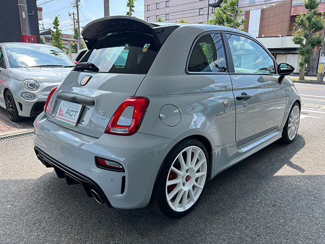 22′ ABARTH 695 ESSEESSE 1.4 TURBO 180ps LHD/5MT