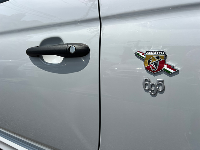 22′ ABARTH 695 ESSEESSE 1.4 TURBO 180ps LHD/5MT