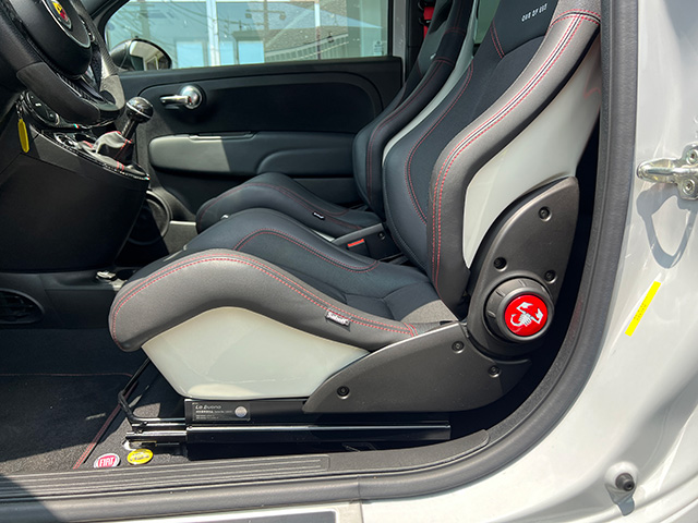 22′ ABARTH 695 ESSEESSE 1.4 TURBO 180ps LHD/5MT