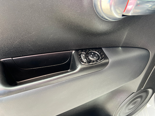 22′ ABARTH 695 ESSEESSE 1.4 TURBO 180ps LHD/5MT