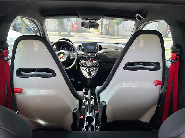 22′ ABARTH 695 ESSEESSE 1.4 TURBO 180ps LHD/5MT